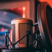 Microphone Voice Sound Equipment - spoiu23 / Pixabay