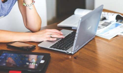 Technology Laptop Keyboard Computer - kaboompics / Pixabay