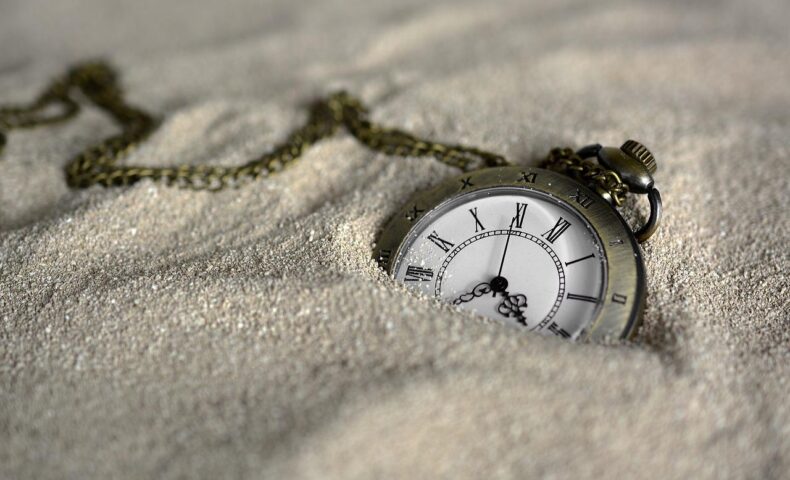 pocket watch time sand clock 3156771